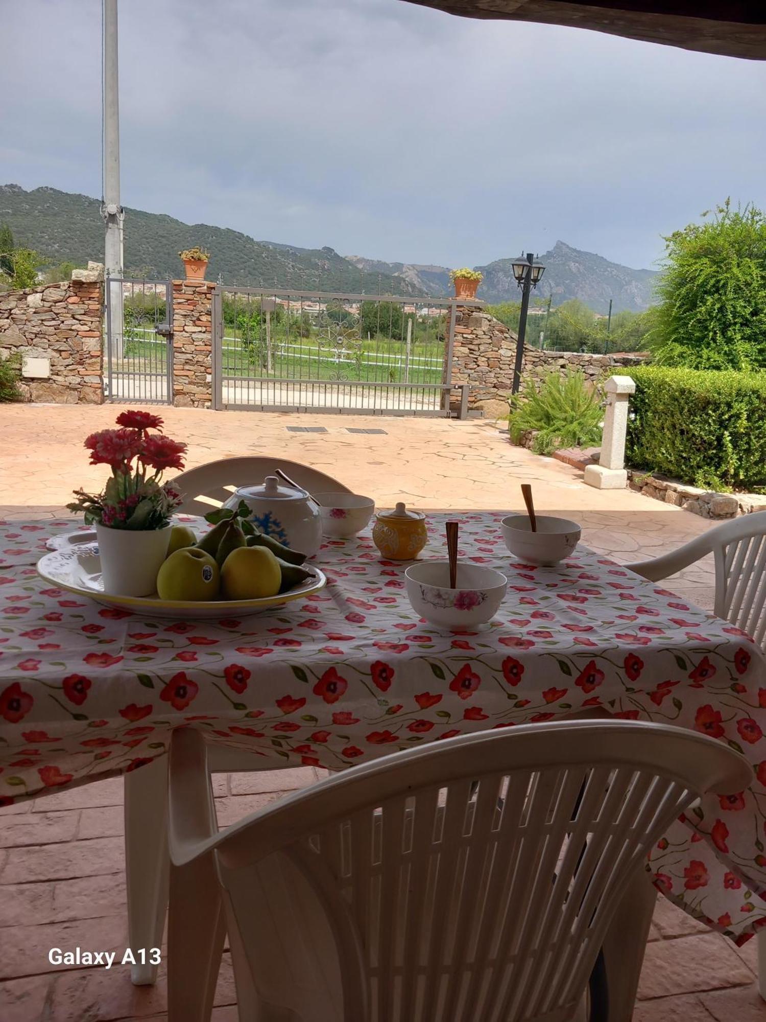 Casa Con Bella Vista Leilighet Siniscola Eksteriør bilde
